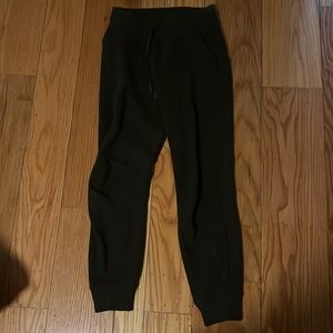 Ready to rulu lululemon joggers size 4